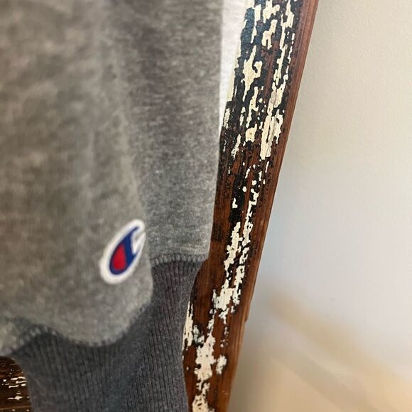 Virginia Tech VT distressed unisex Champion ringer sweatshirt. Size XL. - Picture 2 of 8